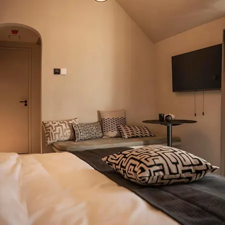 Отель Le Diez Boutique Ден Бош